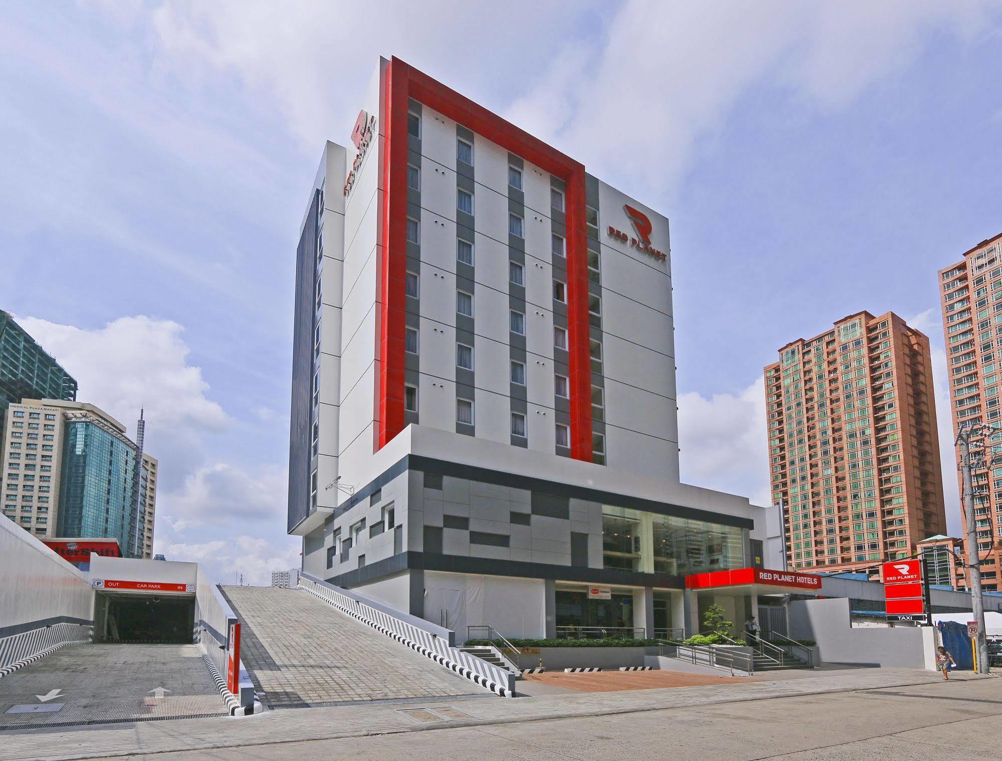 Red Planet Makati Amorsolo Makati City Exterior foto